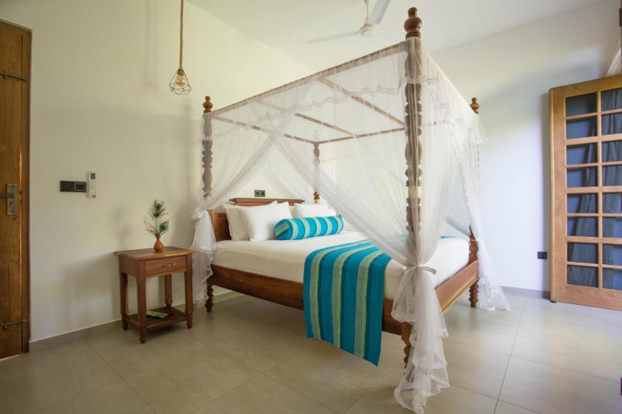 Barefoot Bungalow Hikka Hikkaduwa Zewnętrze zdjęcie