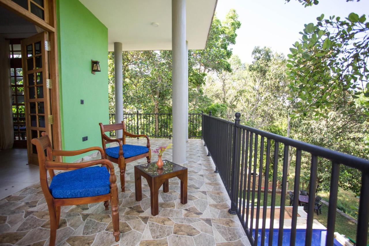 Barefoot Bungalow Hikka Hikkaduwa Zewnętrze zdjęcie